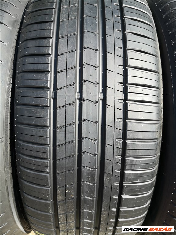225/50 R19 ÚJ!! Falken nyári gumi 145000ft a 4db/33/ 1. kép