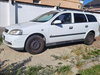 Eladó Opel Astra Caravan 1.4 (1364 cm³, 90 PS)