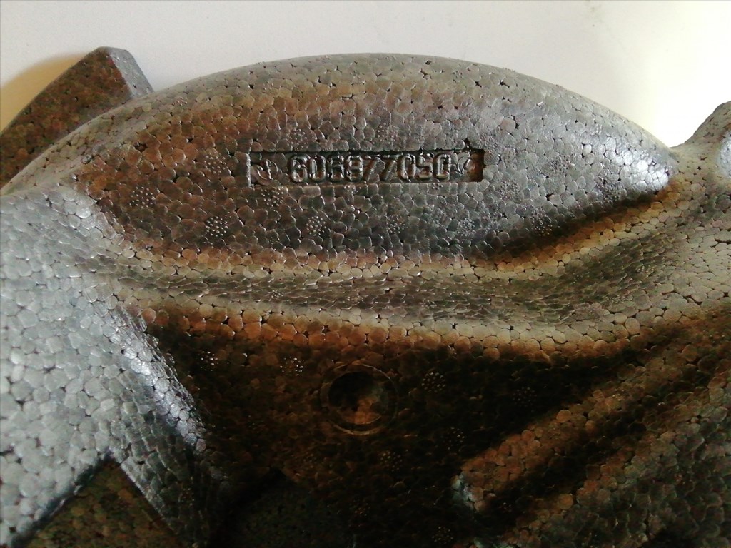 181588 Alfa Romeo 159 2005-2011 Emelő, tartóval kerékanya kulccsal 60687705 3. kép