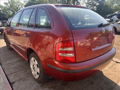 Skoda Fabia I 1.2i bontott alkatrészei