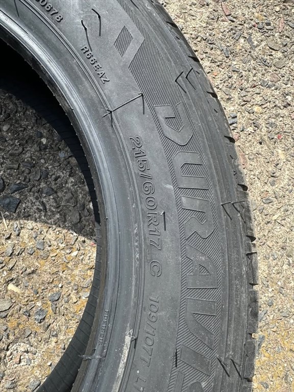 Bridgestone Duravis 215/60 R17 C 5 db nyárigumik 5. kép