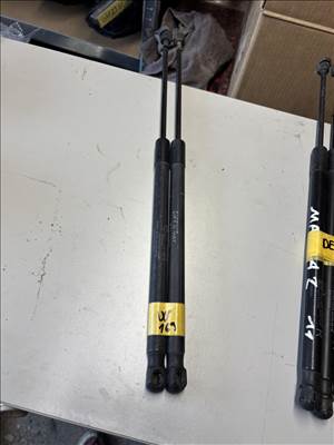 Mercedes A-osztály W169 csomagtartó teleszkóp 