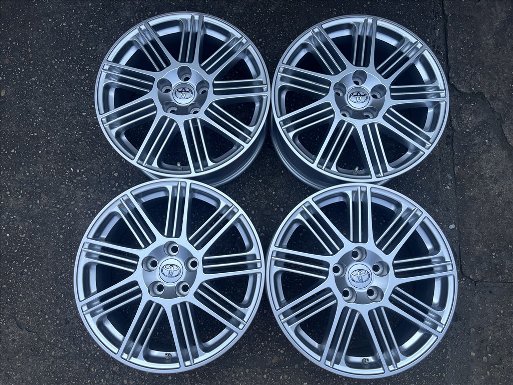 4db gyári 18" Toyota RAV4 alufelni. (3921)  1. kép