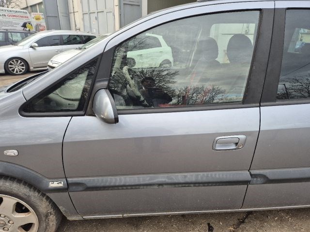 Opel Zafira A 2.2 DTI 16V sárvédő jobb/bal 12. kép