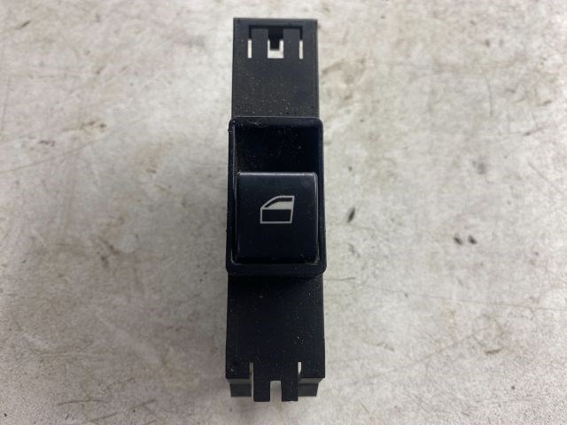 BMW 3 E46 Jobb első Ablakemelő Kapcsoló 1. kép