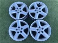 5x114.3 16" Nissan gyári alufelni 6,5Jx16h2 ET40