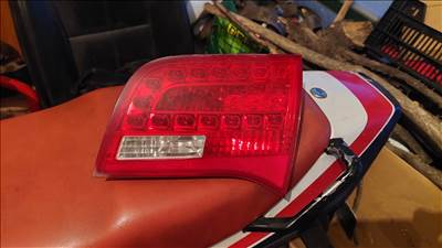 Audi A6 4F Avant hátsó lámpák, stb...