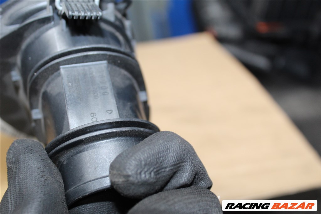 Mercedes E W213 2016 2.0CDI légtömegmérő   a6540900048 3. kép