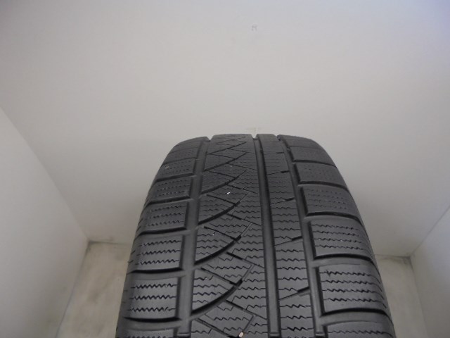 GT Radial Winter Pro HP 235/60 R18  1. kép