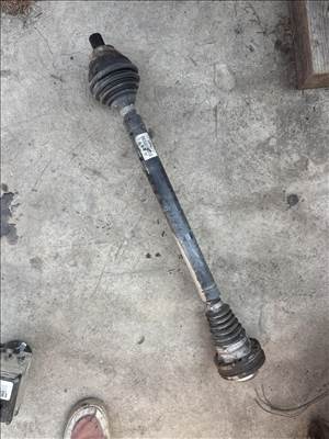 Volkswagen Passat B6 Jobb első féltengely 1k0407272rb