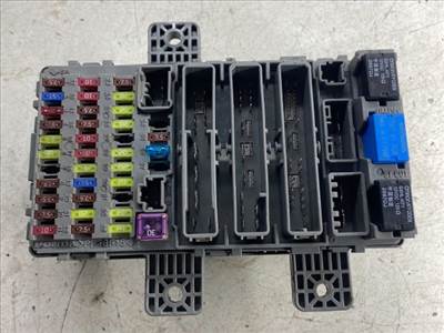 HONDA CIVIC VIII Biztosítéktábla Doboz