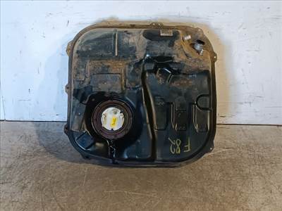 HYUNDAI I30 Tank