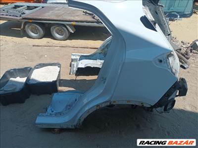 Opel Mokka Bal hátsó Sárvédő Fehér 7844