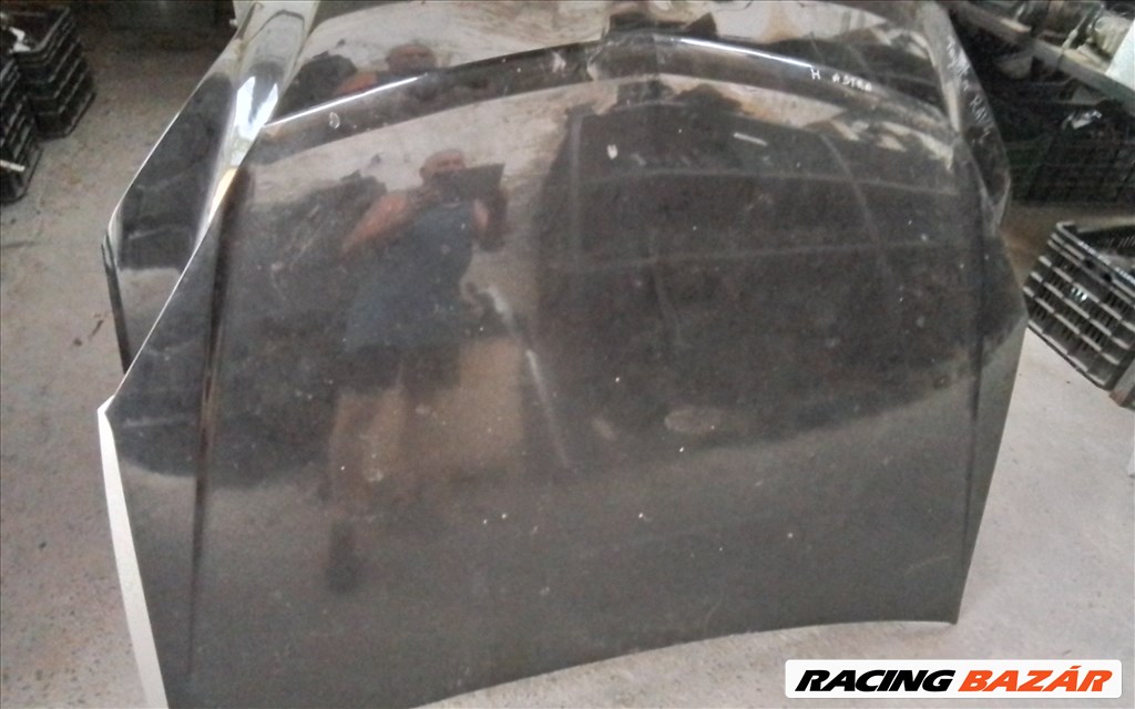 Opel Astra H motorháztető  1. kép