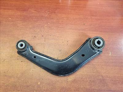 Opel Tigra B bal első kerékjárati dobbetét 93162223