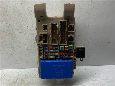 TOYOTA COROLLA Biztosítéktábla Doboz