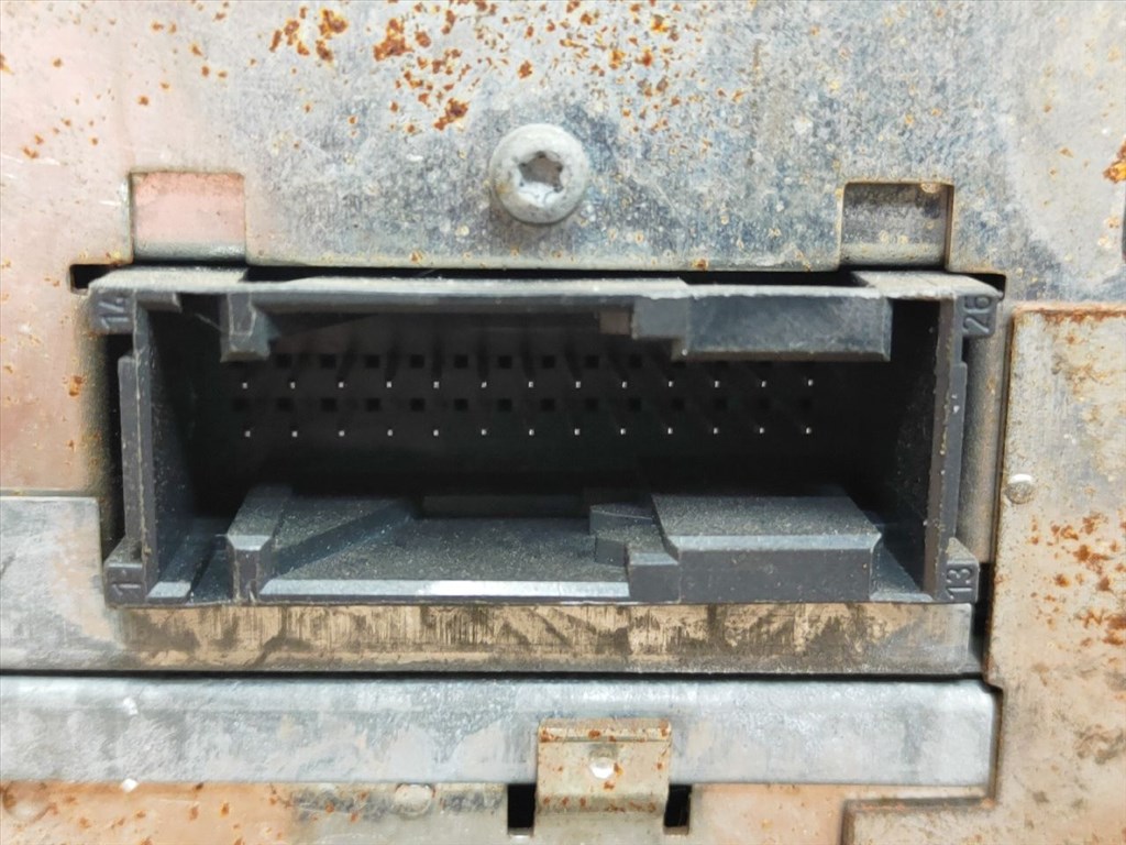 Audi A6 (C5) - Fejegység (4b0035192e) 7. kép