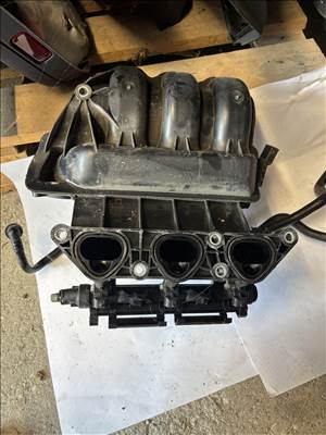 Volkswagen Polo V 1.2 benzin szívócsonk 03e129711d