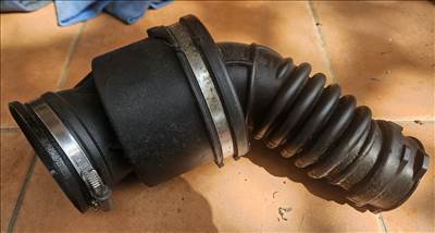 Opel Astra J Légbeömlő cső B16dth B16dtl  13399811