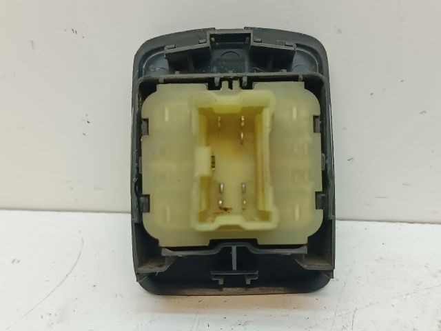 DACIA DOKKER Ablakemelő Kapcsoló Négyes / Kettes 2. kép