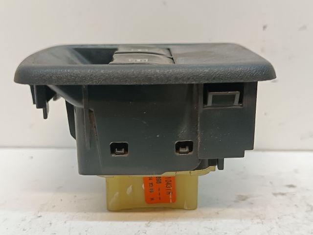 DACIA DOKKER Ablakemelő Kapcsoló Négyes / Kettes 5. kép