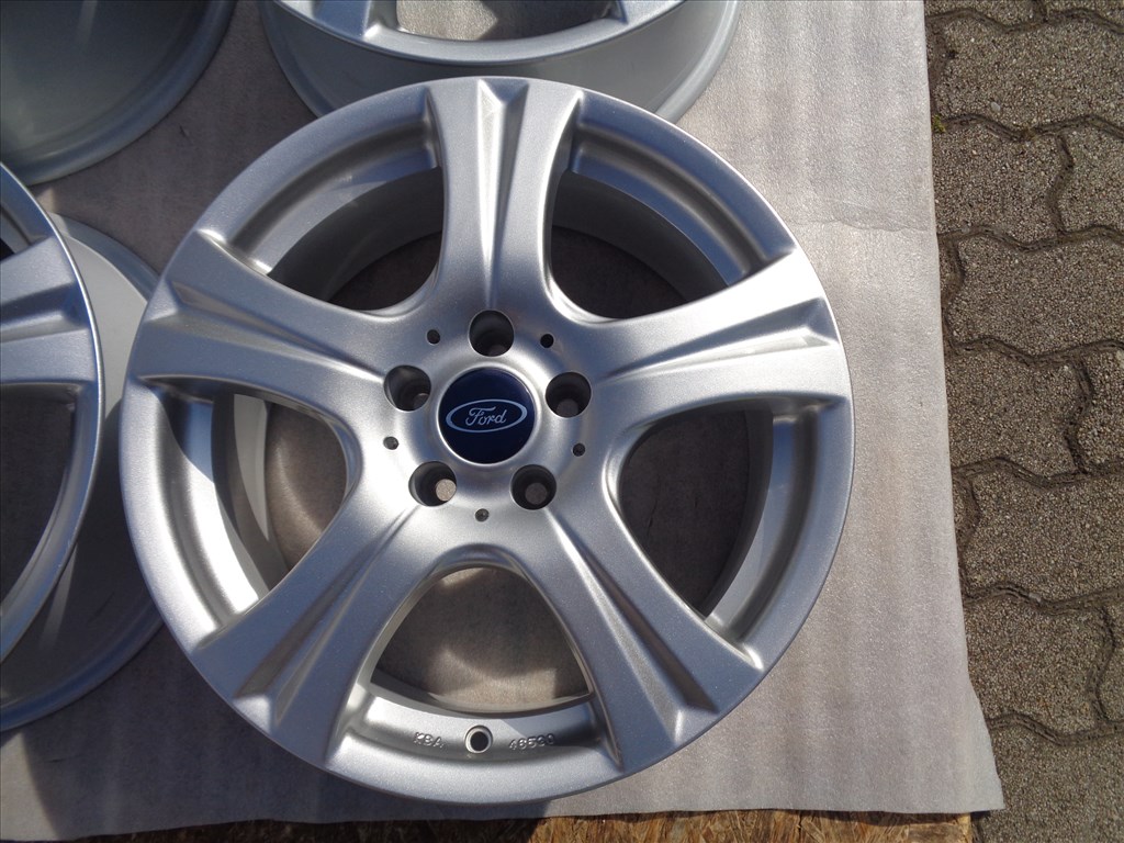 Új RC alufelni Fordra 17-es, 5×108-as osztóval eladó. 5. kép