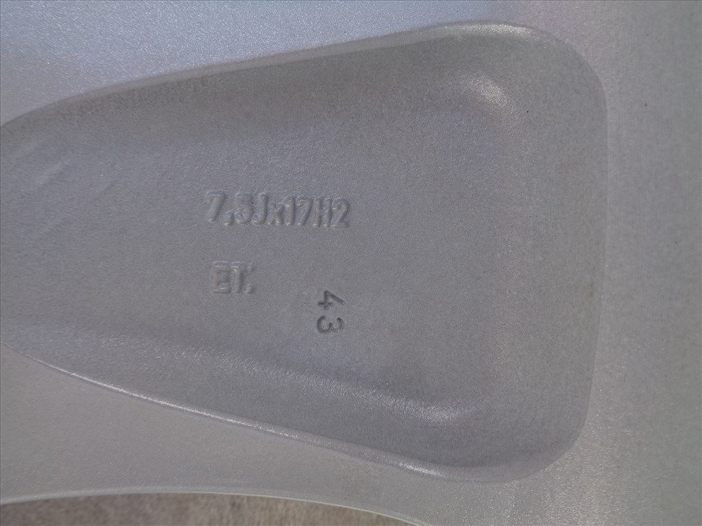 Új RC alufelni Fordra 17-es, 5×108-as osztóval eladó. 8. kép