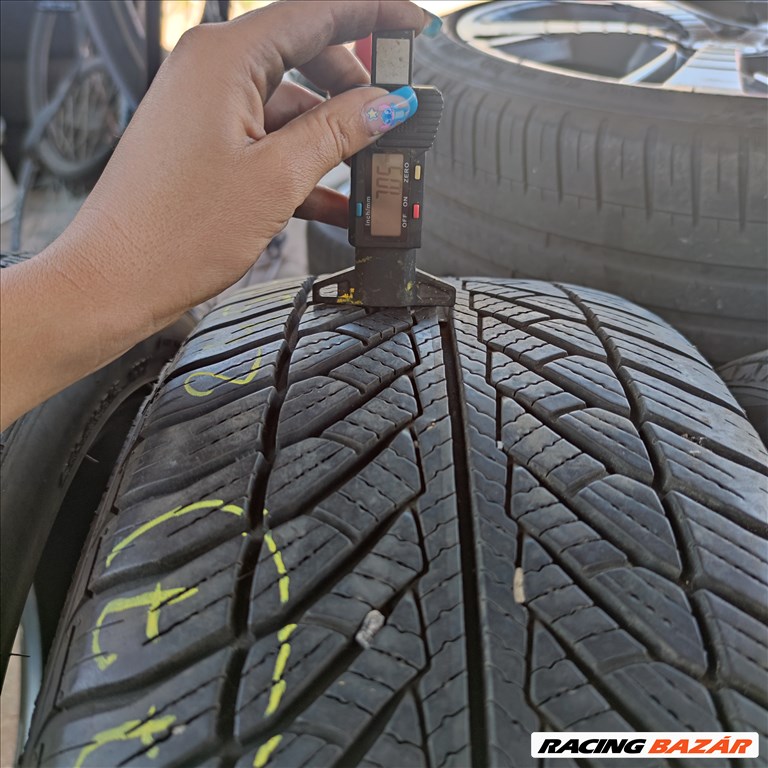  245/45 R18 Goodyear téli gumi 85000ft a 4db/177/ 2. kép