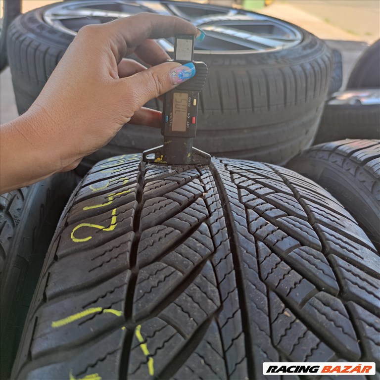  245/45 R18 Goodyear téli gumi 85000ft a 4db/177/ 3. kép
