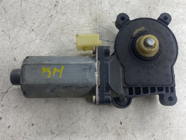 BMW 3 E46 Bal hátsó Ablakemelő Motor 2. kép