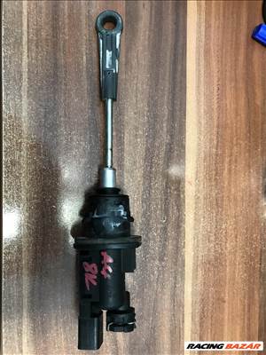 Audi A4 (B8 - 8K) kuplung munkahenger 8k1721401d