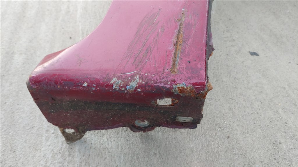 Volvo S40, Volvo V40 sárvédő  4. kép