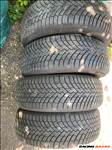 185/6515" újszerű Pirelli négyévszakos gumi gumi
