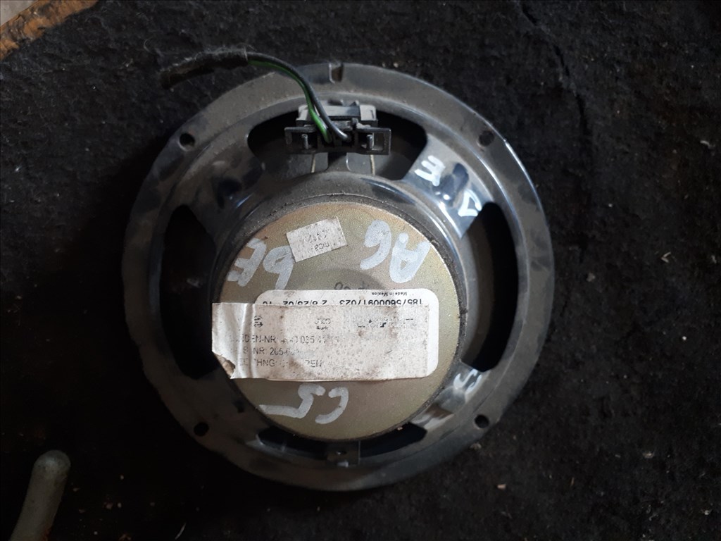 Audi A6 (C5 - 4B) C5 - 4B Jobb első ajtó hangszóró  2. kép