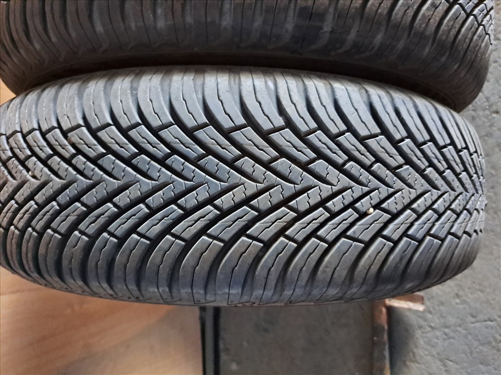 1db 175/65 R15 Vredestein Quatrac négyévszakos gumi eladó! (DOT2022) ára! 10000Ft 1. kép