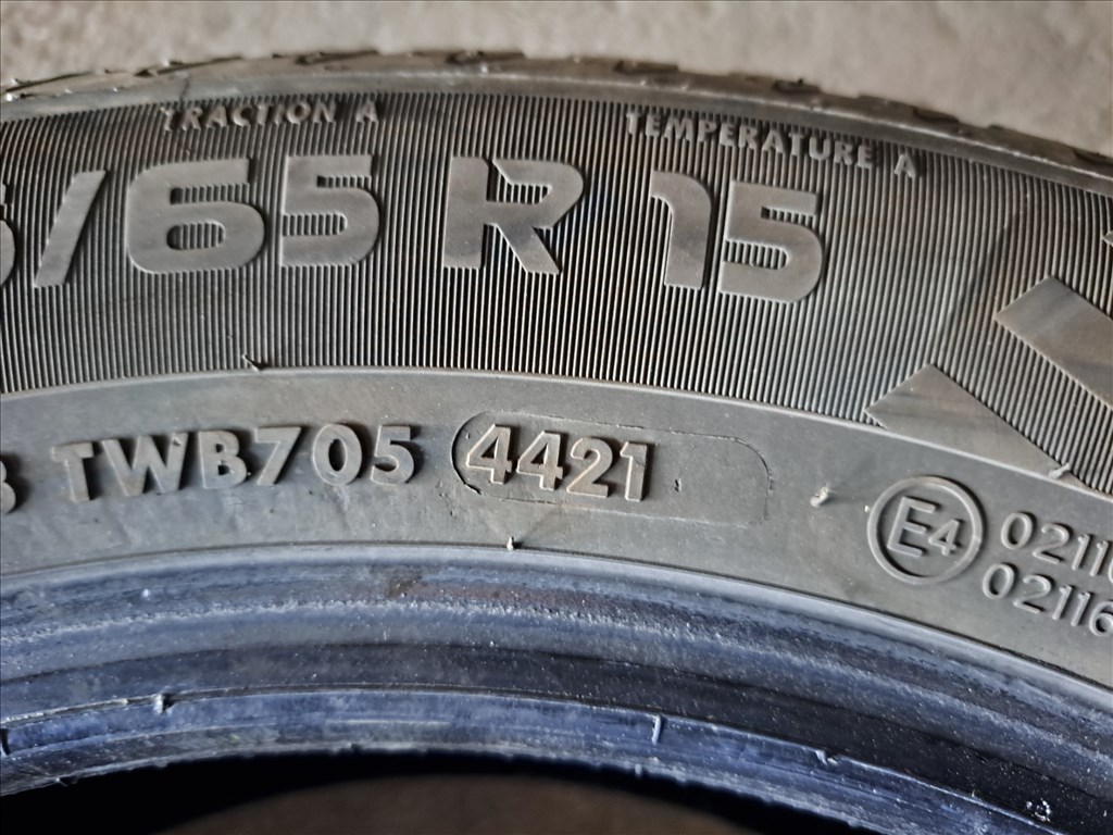 1db 175/65 R15 Vredestein Quatrac négyévszakos gumi eladó! (DOT2022) ára! 10000Ft 6. kép