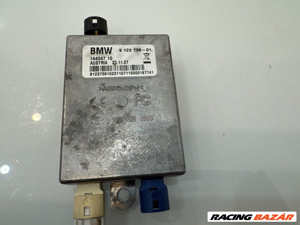BMW X5 E70 USB HUB 9123739 84109200503 4. kép