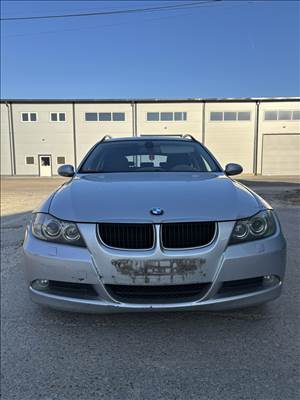 BMW 320 (E90, E91, E92, E93)  alkatrészei