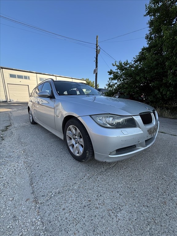 BMW 320 (E90, E91, E92, E93)  alkatrészei 3. kép