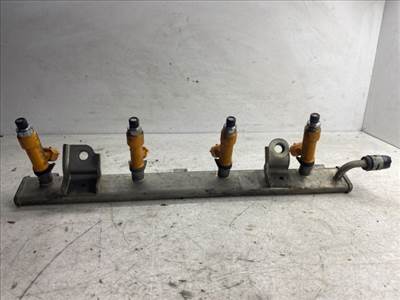 SUZUKI SWIFT III Porlasztó Sor / Híd