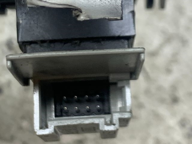 AUDI A6 C5 Jobb első Ablakemelő Kapcsoló 5. kép