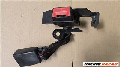 Renault Clio III hátsó középső biztonsági öv 33047671