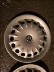 Alfa Romeo 14-es gyári dísztárcsa 2db