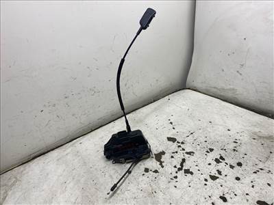 RENAULT LAGUNA II Grandtour (KG0/1_) 2.2 dCi (KG0F) Bal első Ajtózár #39362#