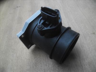 Nissan Primera II 2.0 td légtömegmérő  0281002207