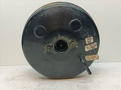 HYUNDAI I30 Fékrásegítő