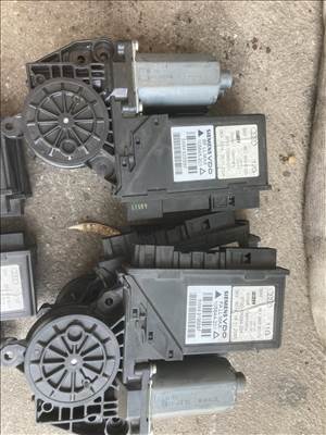 Audi A4 (B6/B7) A4 b6-b7 ablakemelő motor elektronika  8e1959801g 8e1959802g