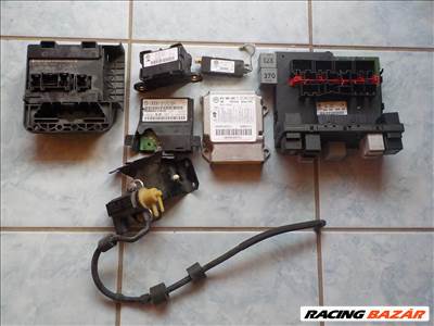 Volkswagen Golf V Variant 1.9 TDI elektronikai alkatrészek 