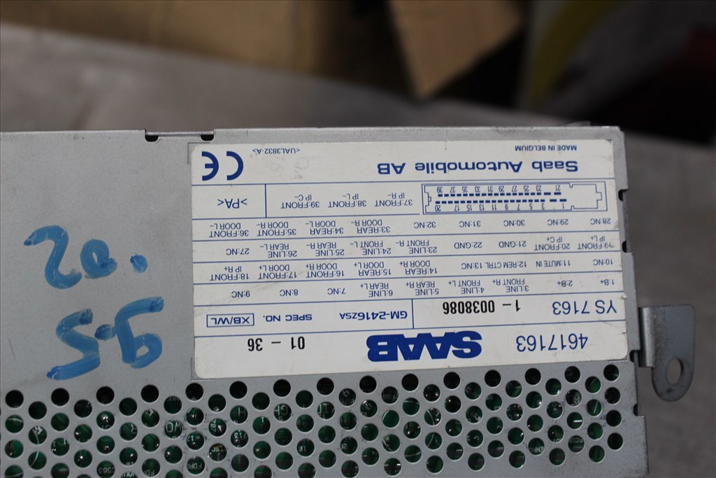 Saab 9-5 2001-2006 erősítő  4617163 2. kép