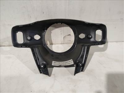 Lancia Thema  2012-2014 Kormányközép Használt Multikormányos  p1vr921x9ab